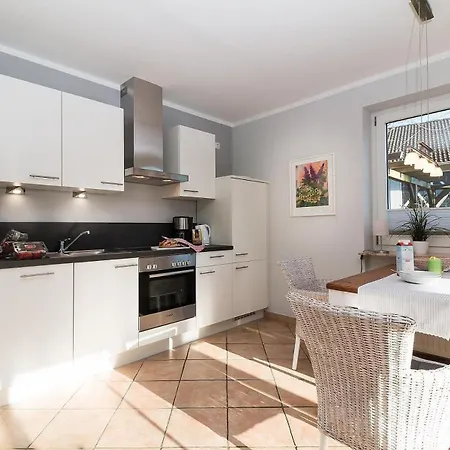 W2 - Gaestehaus Christian-westphal-str 60 - Feriendomizil Hollich アパート *